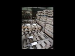 Présentez les revêtements de coque de broyeur à boulets en acier à haute teneur en manganèse et le panneau de revêtement magnétique pour vous