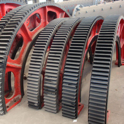 L'acier de fonte de l'alliage GS42CrMo4 adaptent des pignons aux besoins du client de moulin pour le broyeur à boulets