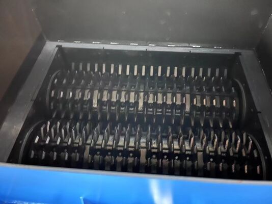 Broyeur à rouleaux hautement adaptable, sûr, fiable et facile à entretenir