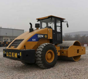 Machines de construction résistantes de Vibe de cosse de conception de Cat SEM 520 de compacteur efficace de sol