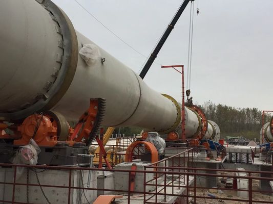 Four rotatoire du ciment 14t/H du gypse 2.2×6.5M de brûleur pour l'équipement minier
