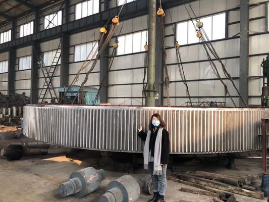 Vitesse tournante résistante Ring And Spur Gear Manufacturer du dessiccateur 40CrMo d'usine de ciment