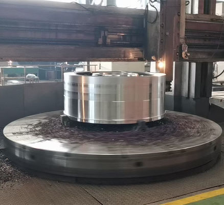Le meulage du tourillon ZG310-570 de broyeur à boulets cimentent l'axe de rouleau de soutien de four rotatoire