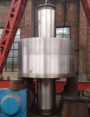 Rouleau de moulage en acier de tourillon de pièce forgéee d'axe de rouleau de roue d'équitation de soutien de 45 ZG20SiMn