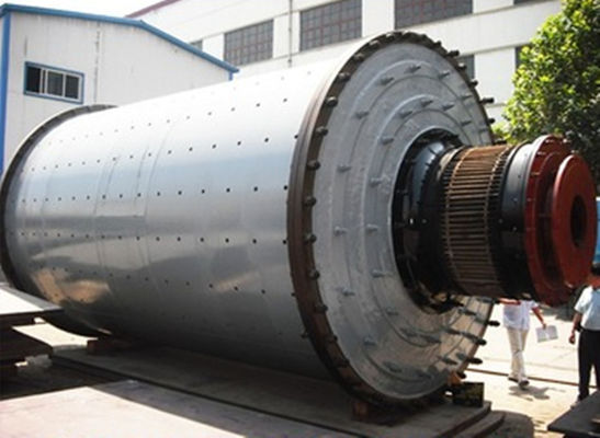 Type humide exploitation de meulage de meulage Rod Mill de sable de quartz de moulin de minerai de 77.6m3 150T/H et broyeur à boulets