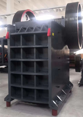 broyeur de mâchoire en pierre de roche de 300r/Min Mini Stone Crusher Machine Small