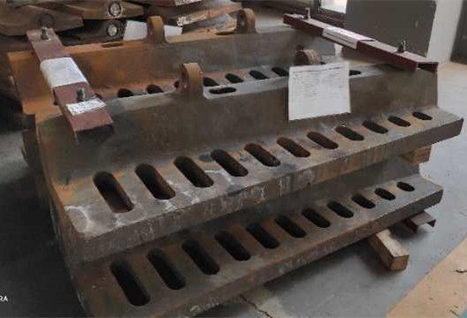 Hauts revêtements de broyeur à boulets de manganèse moulant les pièces de rechange de moulin de bille d'acier et le revêtement de moulin d'ag/sag